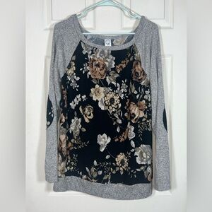 Sun n Moon Boutique Brand Black and Gray Floral Sweatshirt w elbow patches